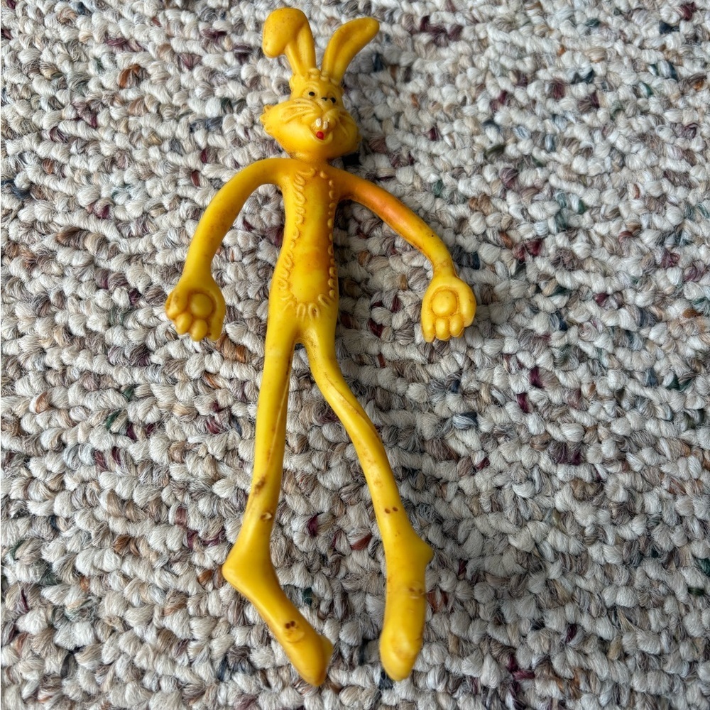 Set of Two 6” Bendable Flexible Bunny Figures - Picture 4 of 6